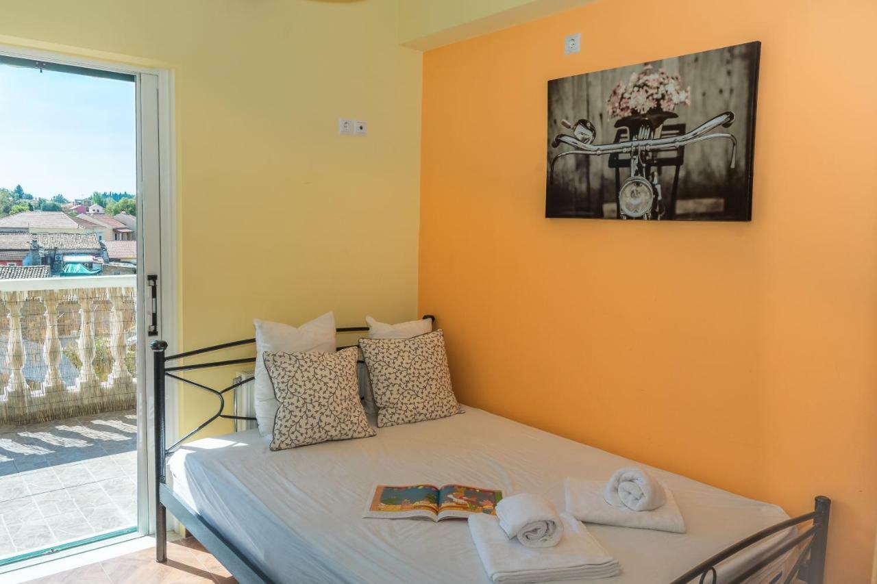 Modern Flat With Beautiful Views In South Of Corfu Apartman Lefkími Kültér fotó